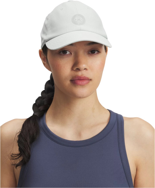 Женская кепка